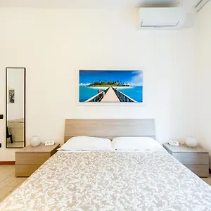 Alice&leo's Near Metro M1 Red Parking Gratis Metro Line In 14 Min For Cathedral Apartament